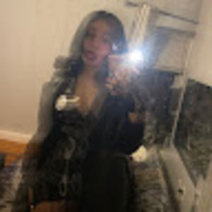 Meet your Posher, Sierra-skye